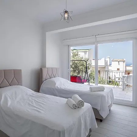 Spacious 3br Family With Private Beach Villa Bodrum